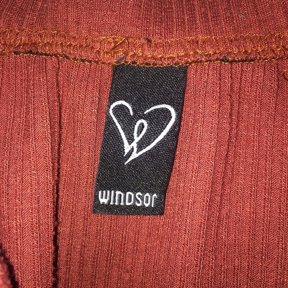 Windsor Off The Shoulder Shirt - Picture 3 of 4